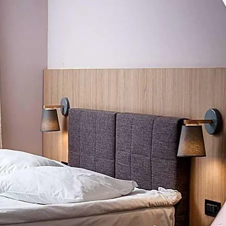 Nostromo Hotel 3*